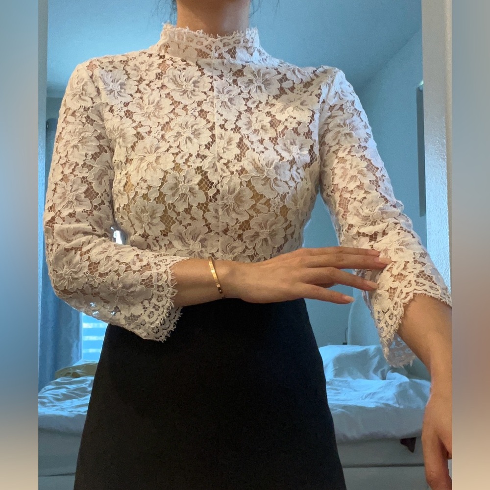 Sandro lace dress A shaped
